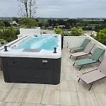 Skyline Rooftop Swim Apartamento Montpellier