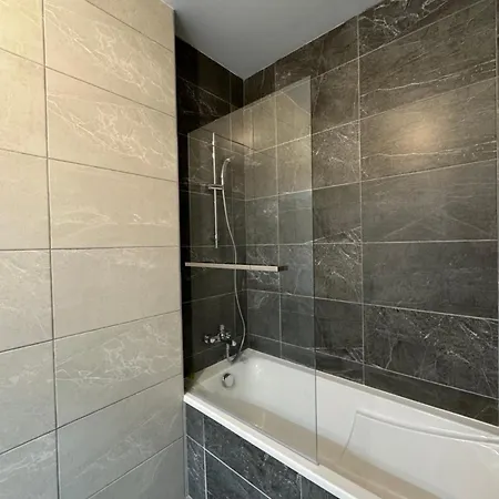 شقة Skyline Rooftop Swim مونبيلييه