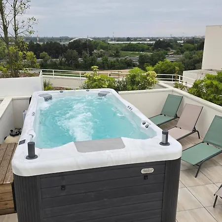 Skyline Rooftop Swim *